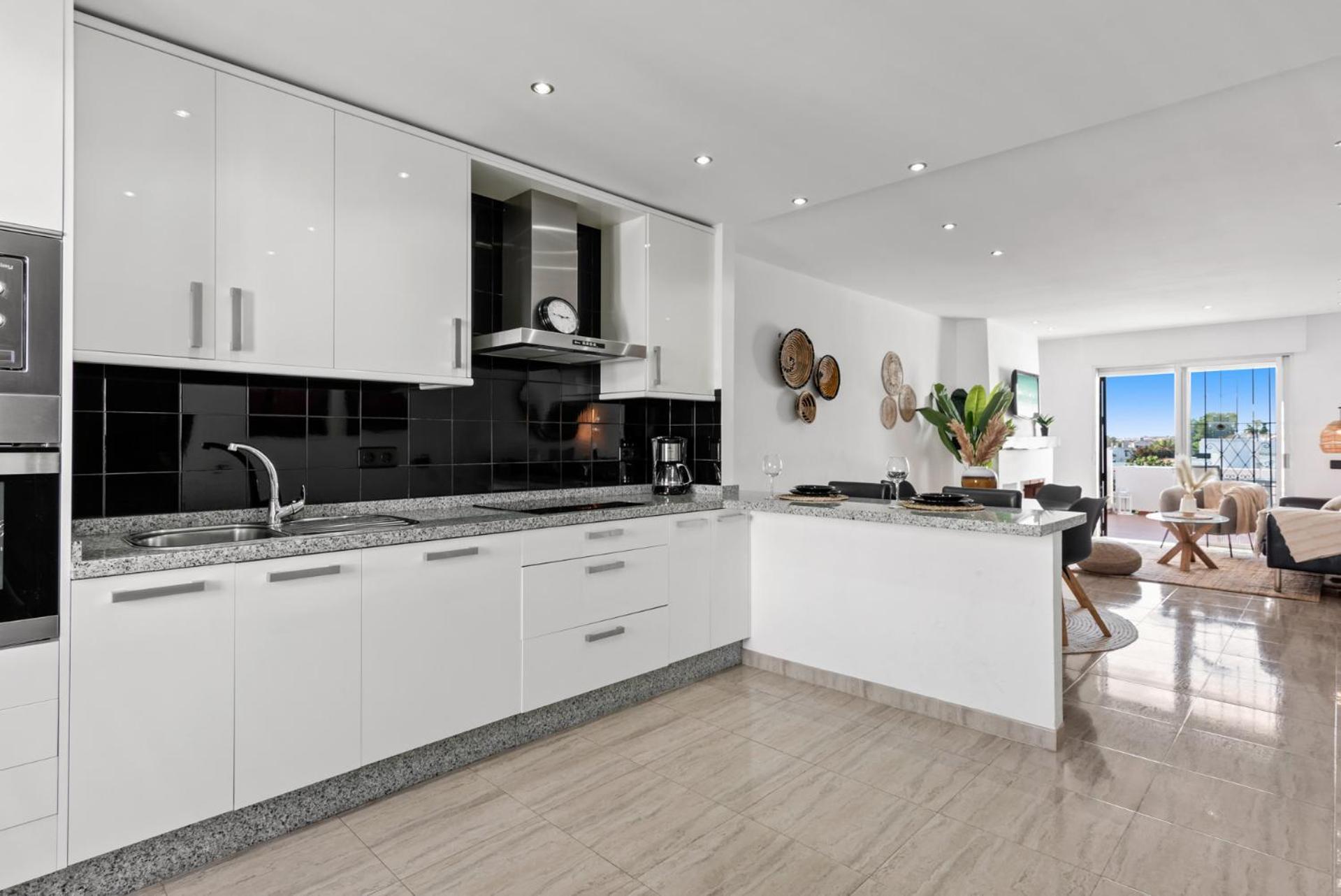 Andalucia Garden Club Apartment *