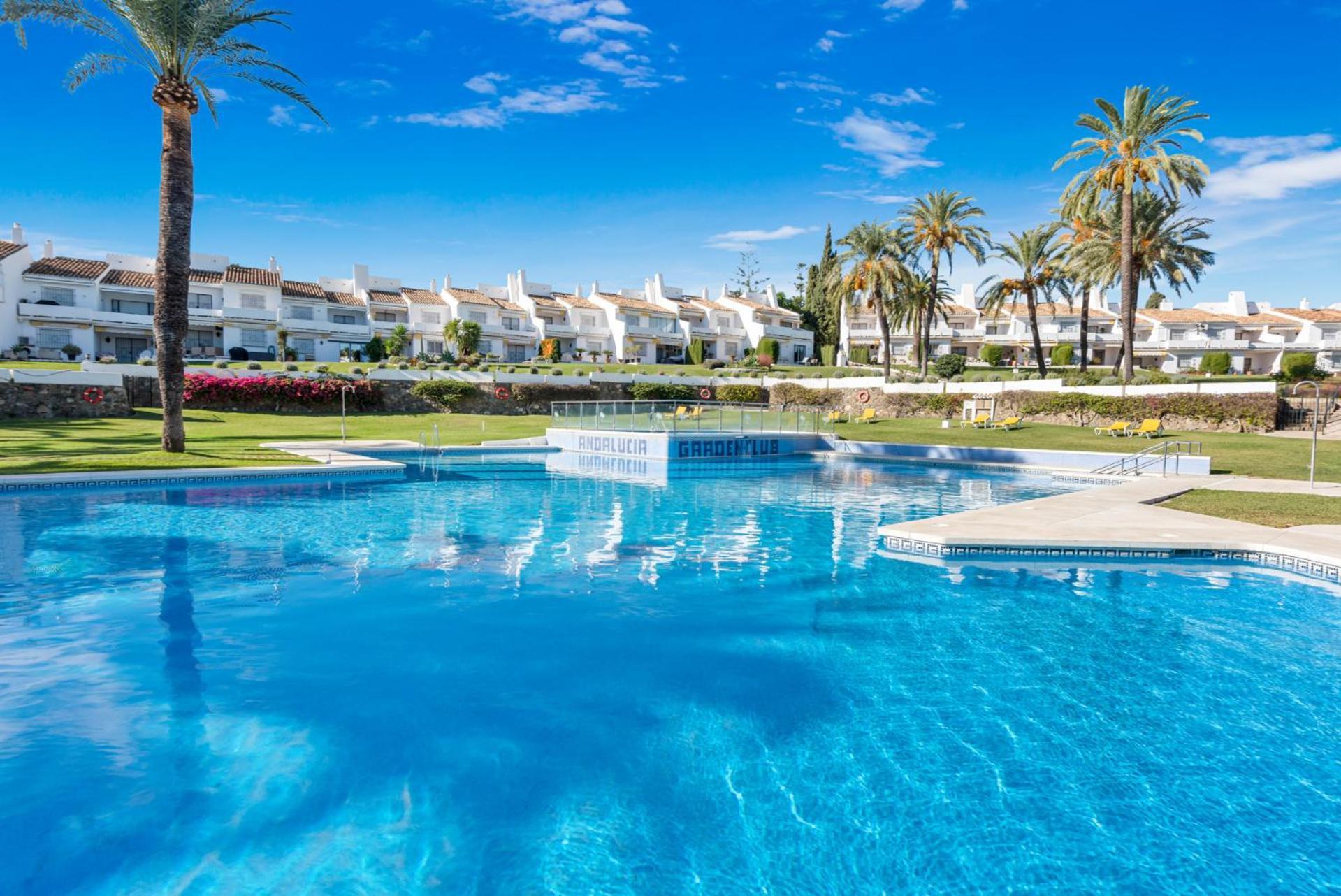 Andalucia Garden Club Apartment