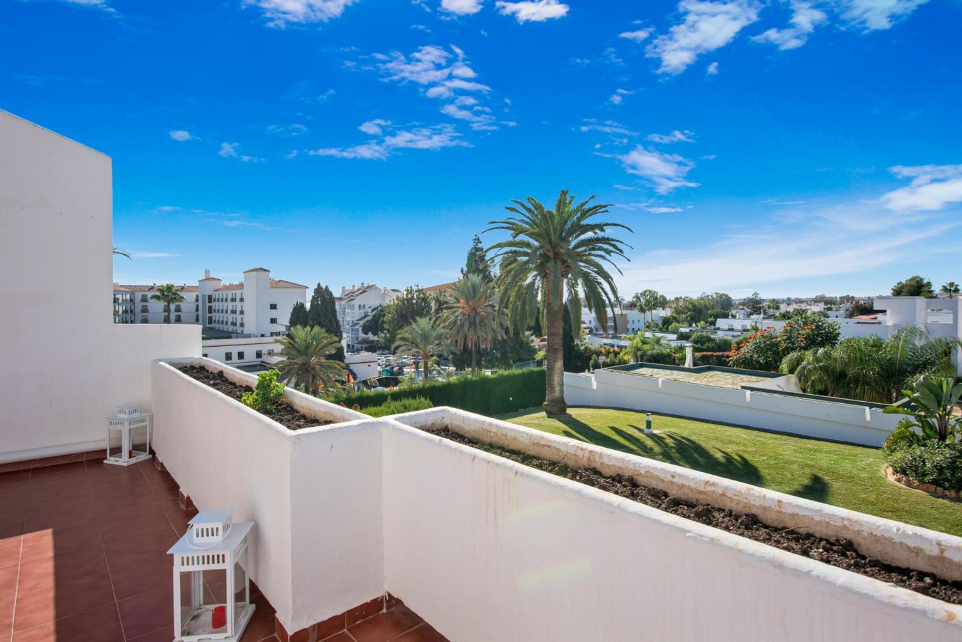 Andalucia Garden Club Apartment